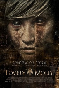 locandina Lovely Molly