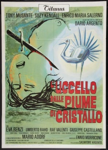 uccello_piume_cristallo_locandina