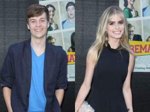 Scream John Karna e Carlson Young