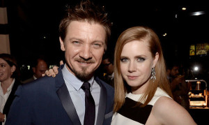 Story - Renner e Adams